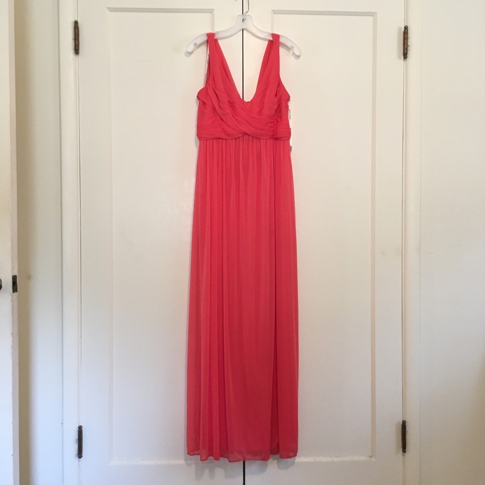 David’s Bridal bridesmaids gown. Size 12 - Picture 2 of 5